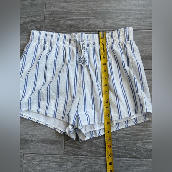 Abercrombie & Fitch| Nautical Relaxed Fit Shorts, Paperbag Style—Size Med••• - Picture 6 of 7